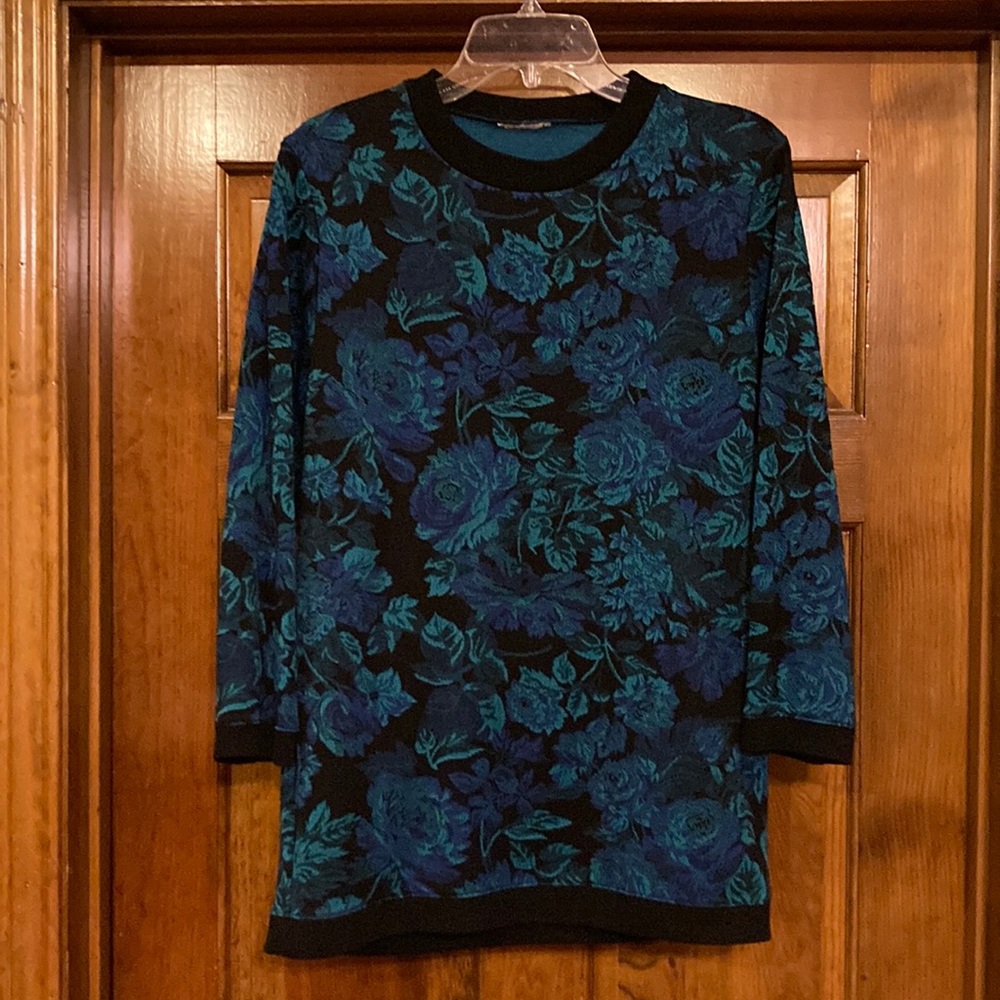 Medium/Large Turquoise, Purple, and Black Floral Tunic/Sweater
